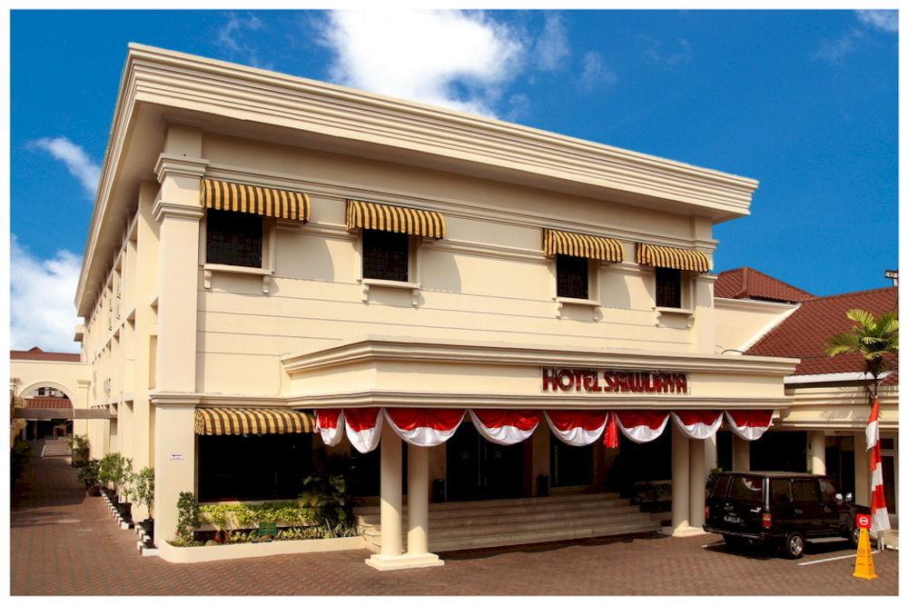 Capital O 534 Sriwijaya Hotel Джакарта Экстерьер фото