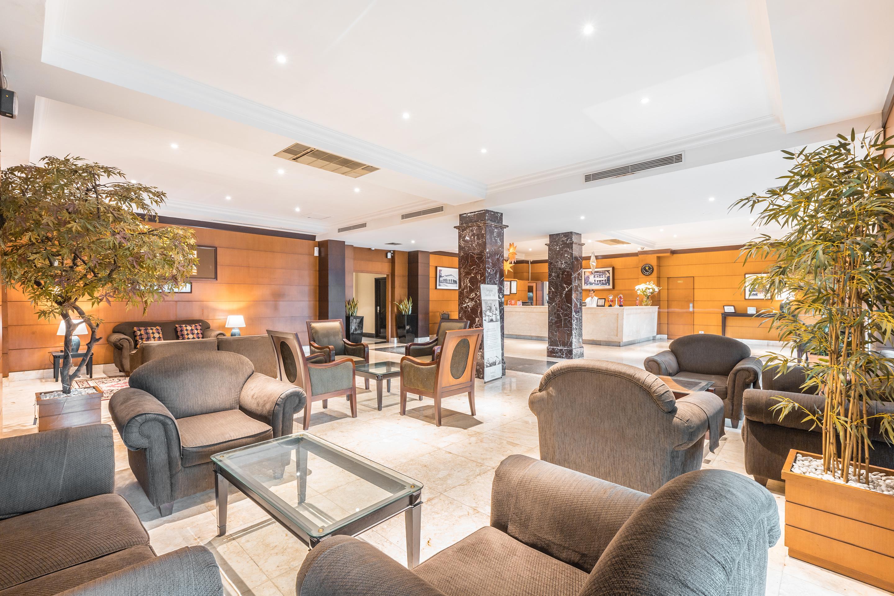 Capital O 534 Sriwijaya Hotel Джакарта Экстерьер фото