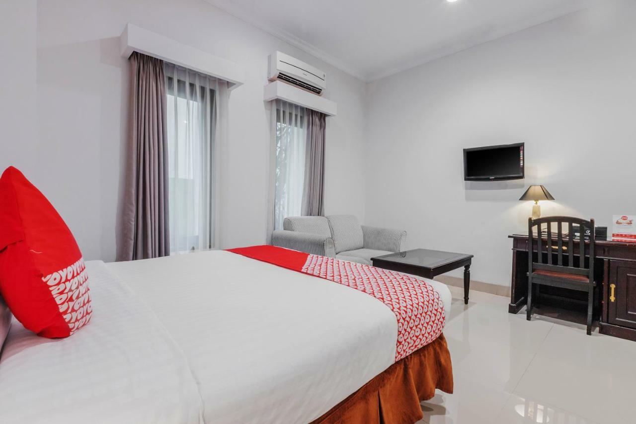 Capital O 534 Sriwijaya Hotel Джакарта Экстерьер фото