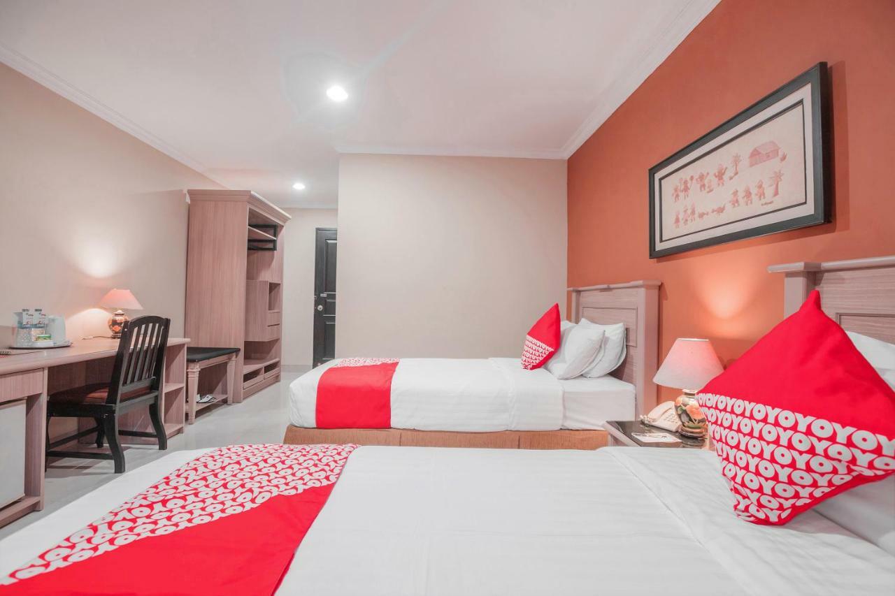 Capital O 534 Sriwijaya Hotel Джакарта Экстерьер фото