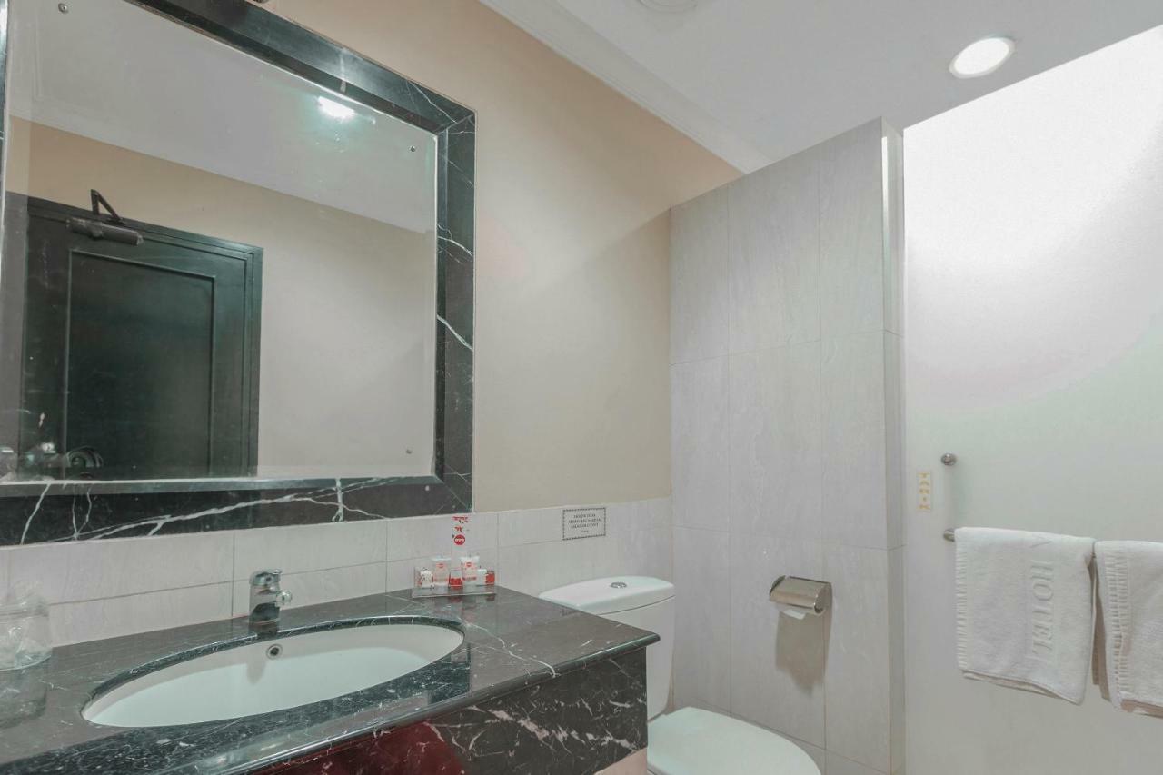 Capital O 534 Sriwijaya Hotel Джакарта Экстерьер фото