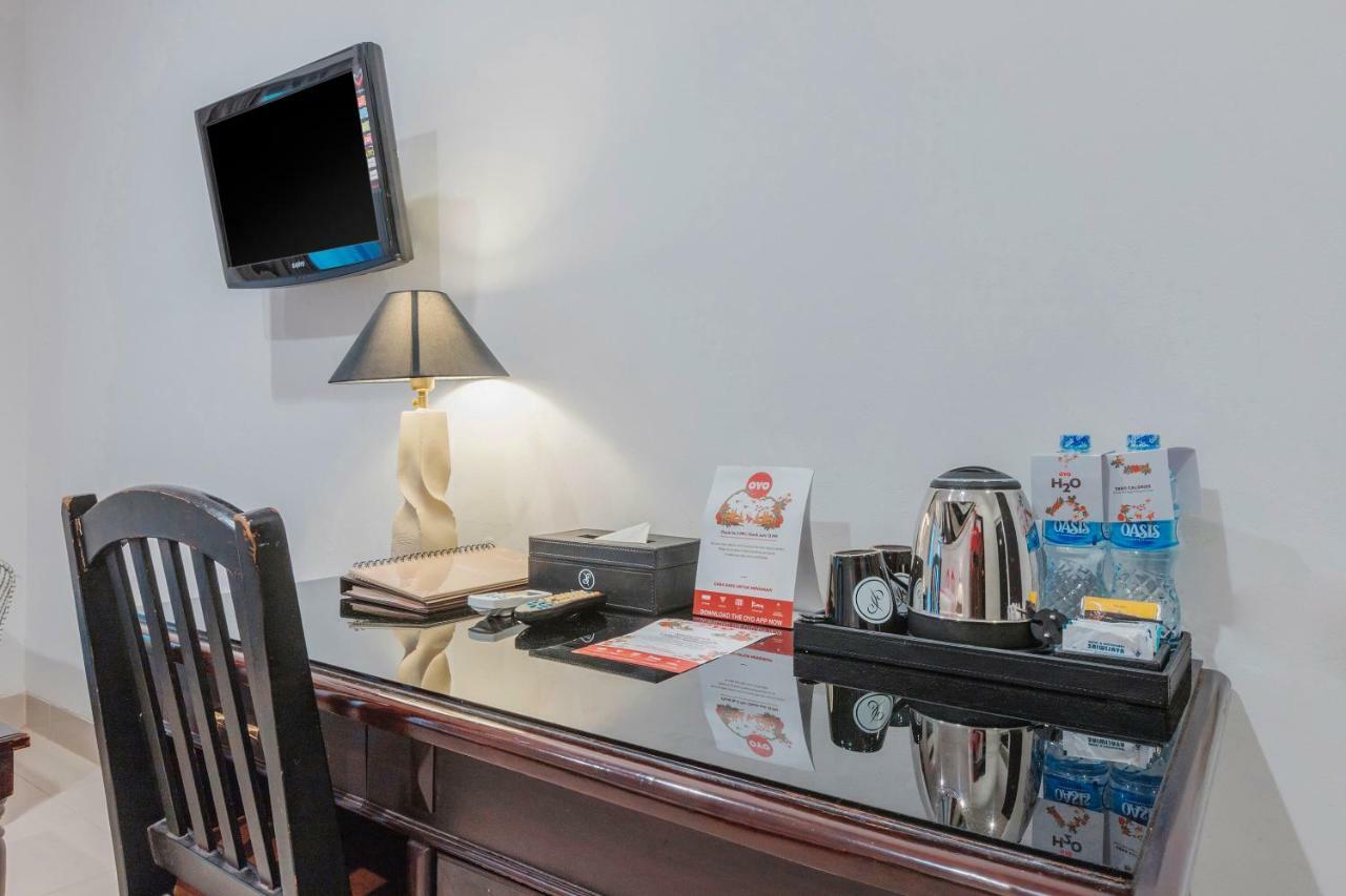 Capital O 534 Sriwijaya Hotel Джакарта Экстерьер фото