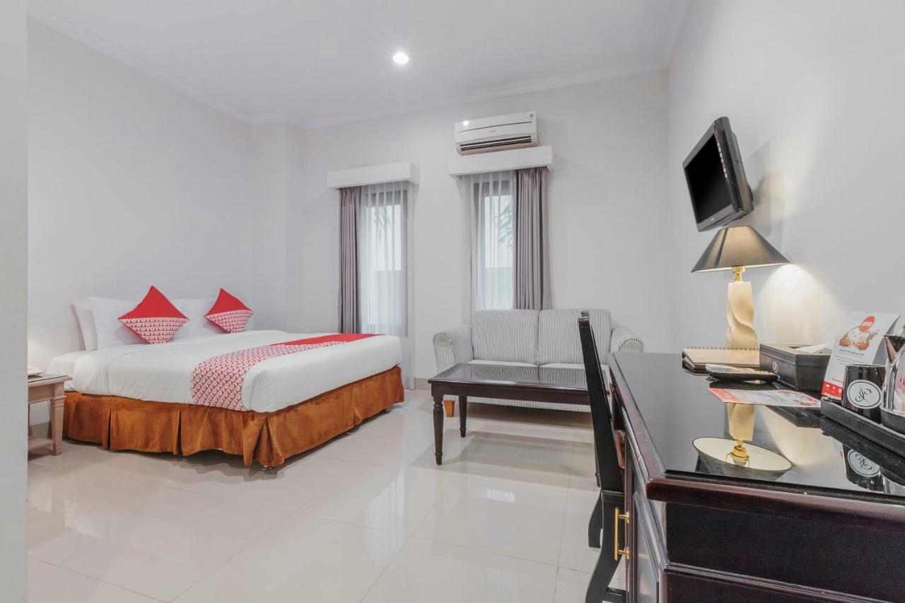 Capital O 534 Sriwijaya Hotel Джакарта Экстерьер фото