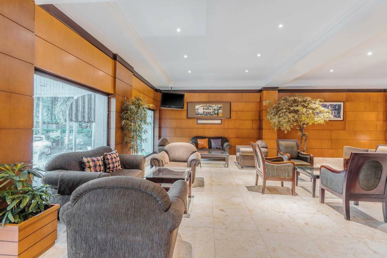 Capital O 534 Sriwijaya Hotel Джакарта Экстерьер фото