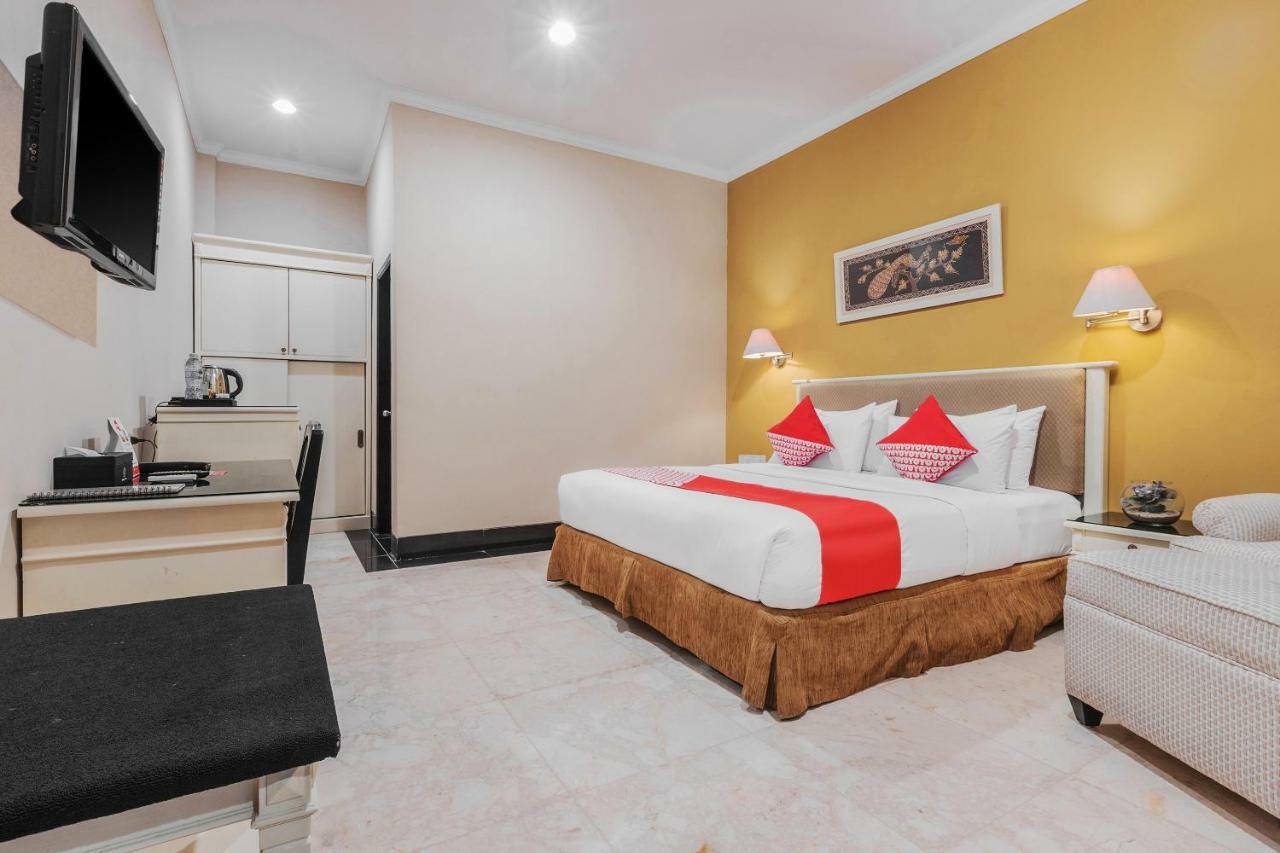 Capital O 534 Sriwijaya Hotel Джакарта Экстерьер фото